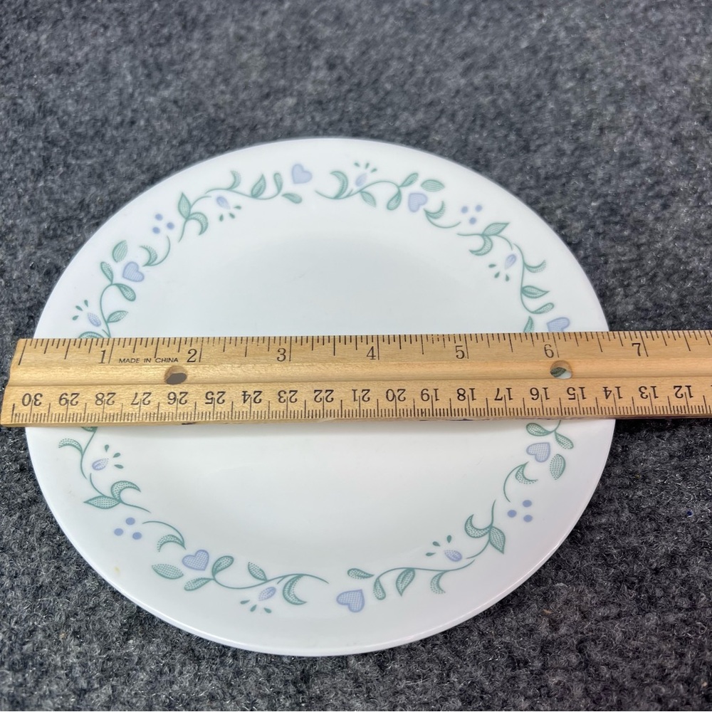 Corelle Country Cottage Bread & Butter Plates 6-3/4” Set Of 2 - Picture 4 of 5